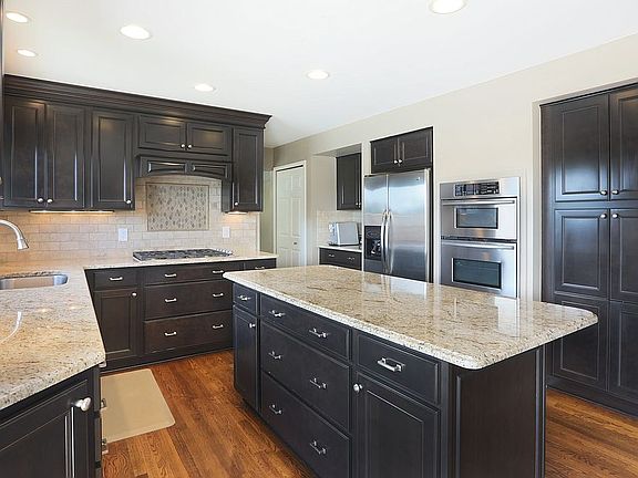 2nd image of 6558 Westlake Ct