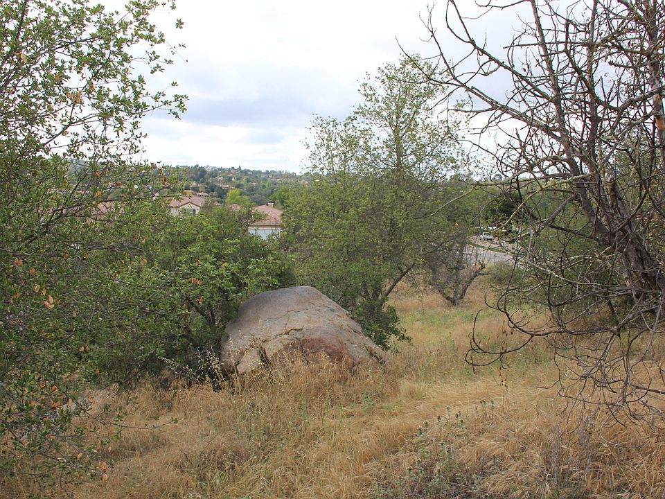 2nd image of 00000 Mountain Meadow Road