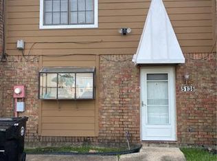 5136 Bayouview Ct, New Orleans, LA 70126