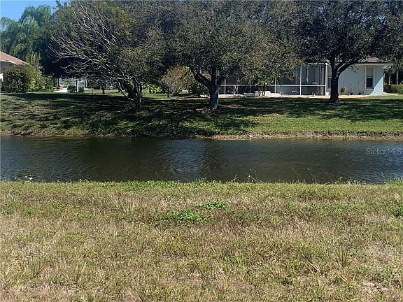 2nd image of 743 Rotonda Cir