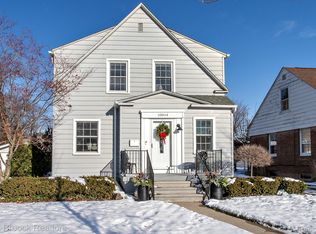 10044 Lasalle Blvd, Huntington Woods, MI