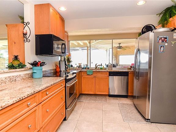4th image of 5403 Oakhurst Dr