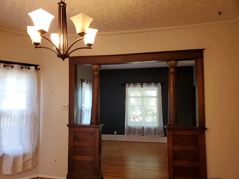 2411 Polk St NE #1 — Photo 6