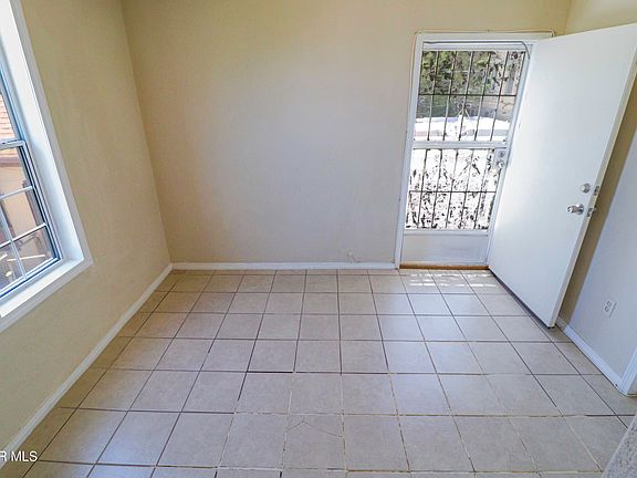 3rd image of 1026 Myrtle Ave #4