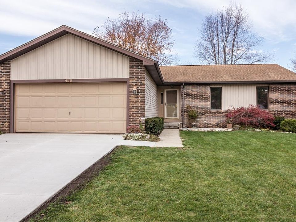 1st image of 456 Berkshire Dr