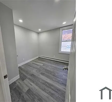 1125 E 92nd St #2 — Photo 6