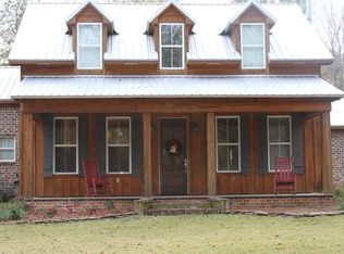 10079 Raymond Rd, Crystal Springs, MS 39059