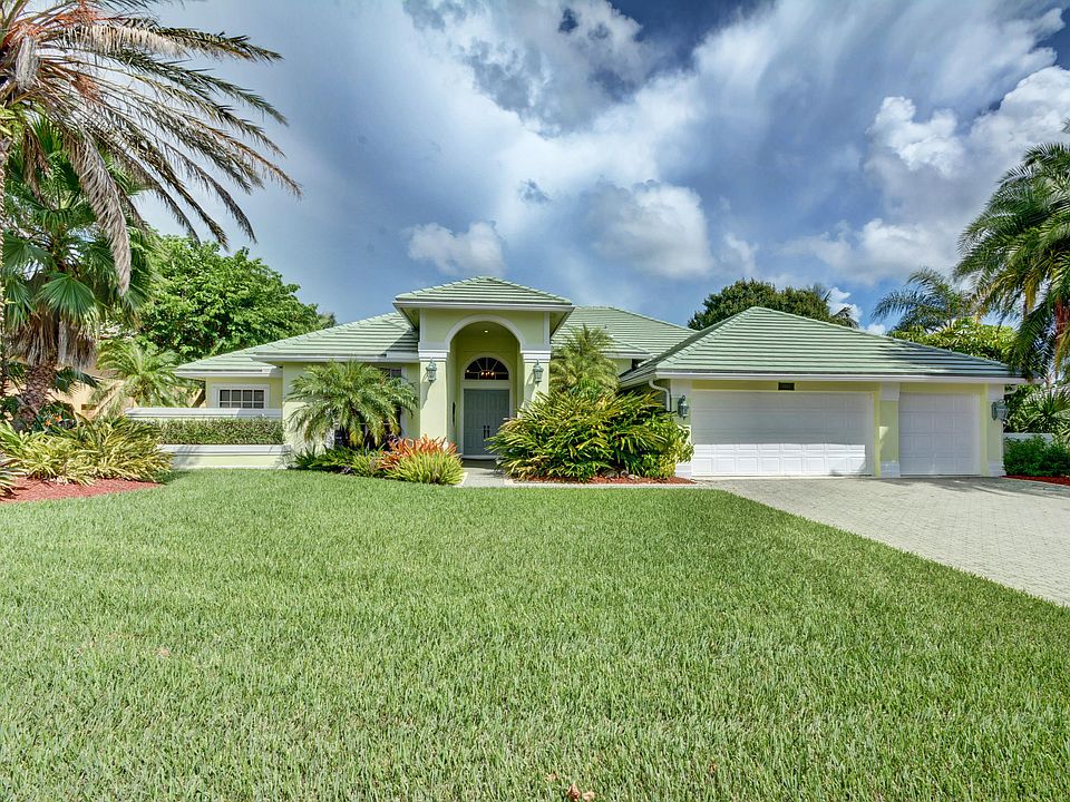 1st image of 8867 SE Marina Bay Dr