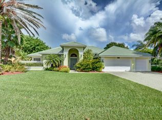 8867 SE Marina Bay Dr, Hobe Sound, FL 33455