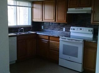 1811 Fremont Ave APT 4, Cheyenne, WY 82001