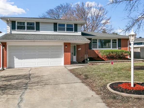 9204 Kedvale Ave, Oak Lawn, IL 60453