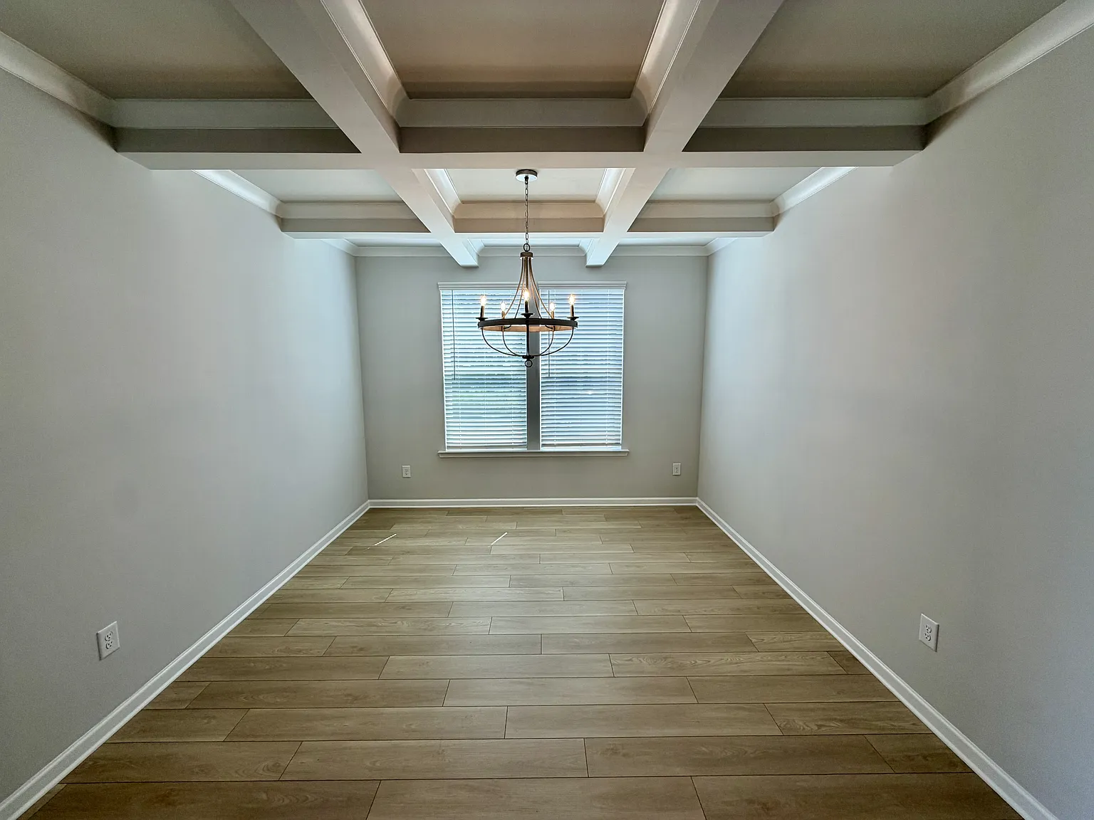 540 Teversham Drive - 1 — Photo 4