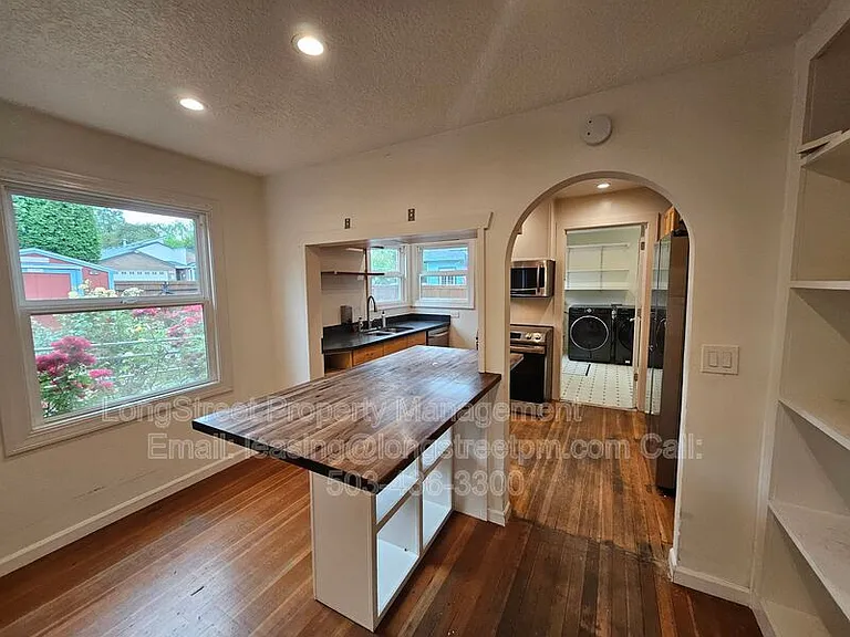 7209 N Amherst St — Photo 14