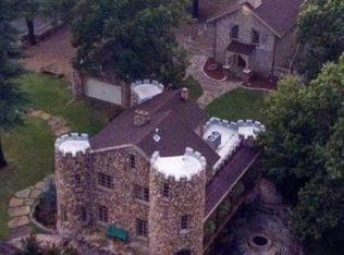 415 N College Ave, Tahlequah, OK 74464