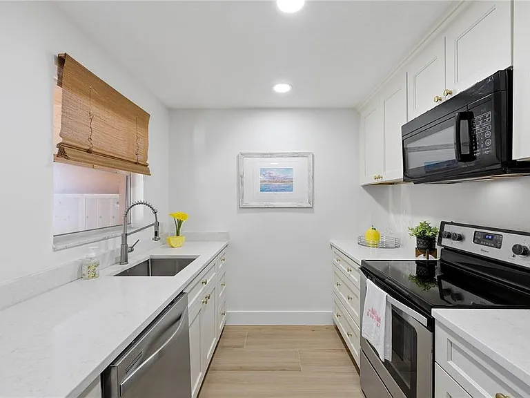 3575 Gulf Blvd #105 — Photo 13