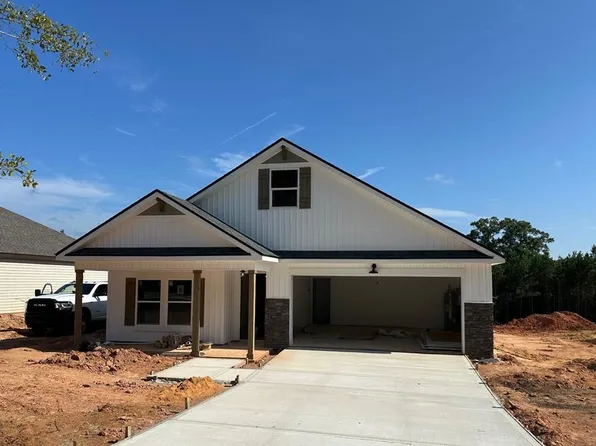 65 Jeter Dr, Midland City, AL 36350