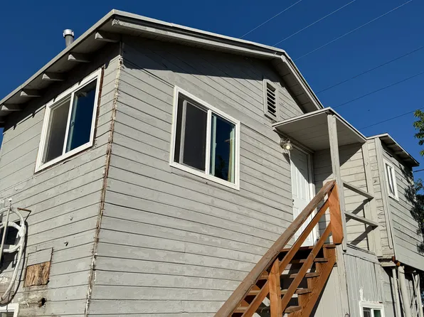 2029 Flower St #3/4, Bakersfield, CA 93305