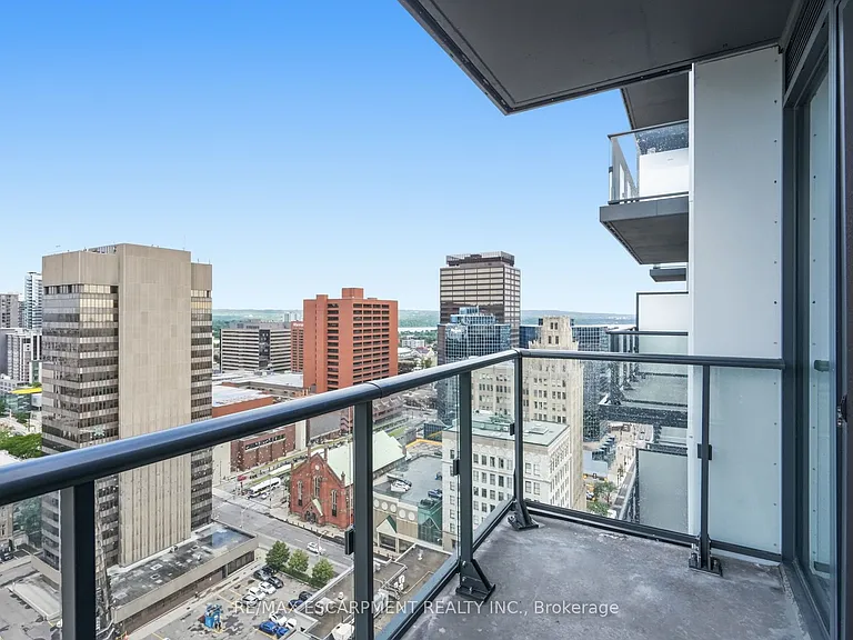 75 James St S #2113 — Photo 19