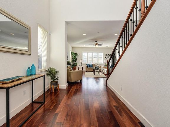 3rd image of 1387 Quigley Ct