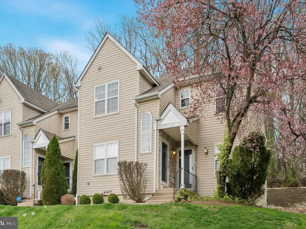 275 Miley Rd, Aston, PA 19014