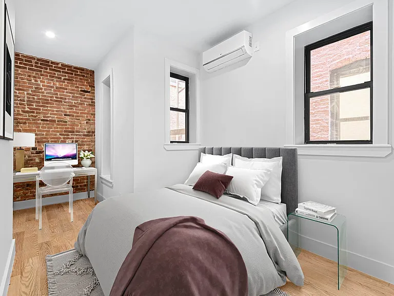 145 E 30th St #1L — Photo 5