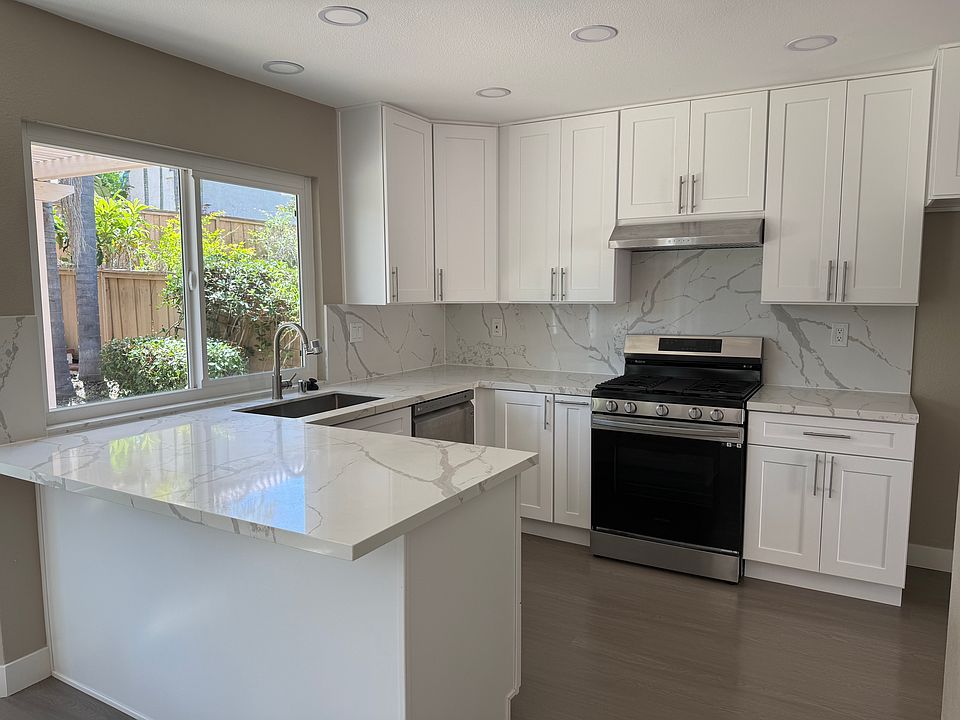1st image of 4659 Exbury Ct