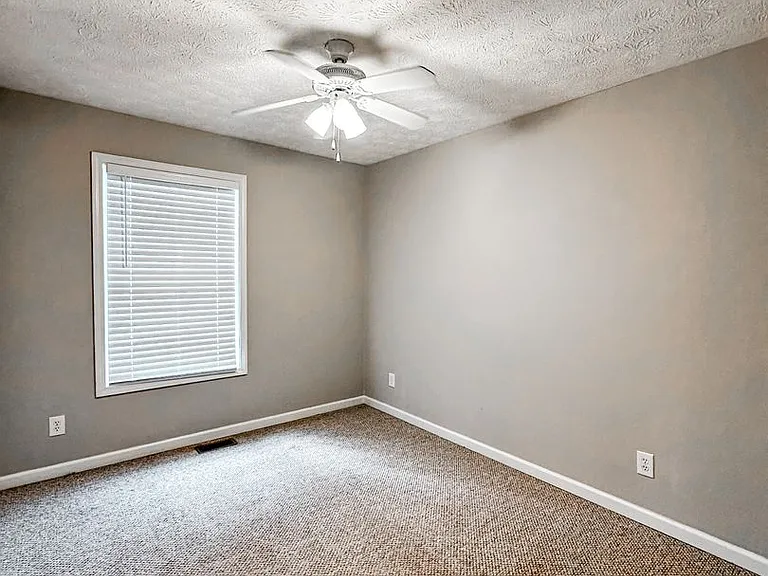 6410 Janton Way — Photo 15