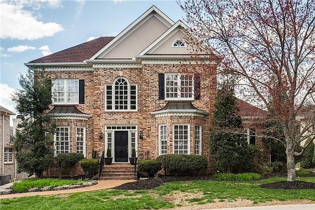 1st image of 113 Savoy Cir