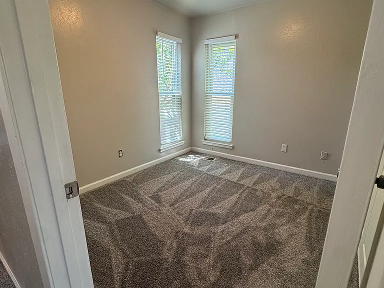 2002 Fleur De Lis Ct — Photo 15