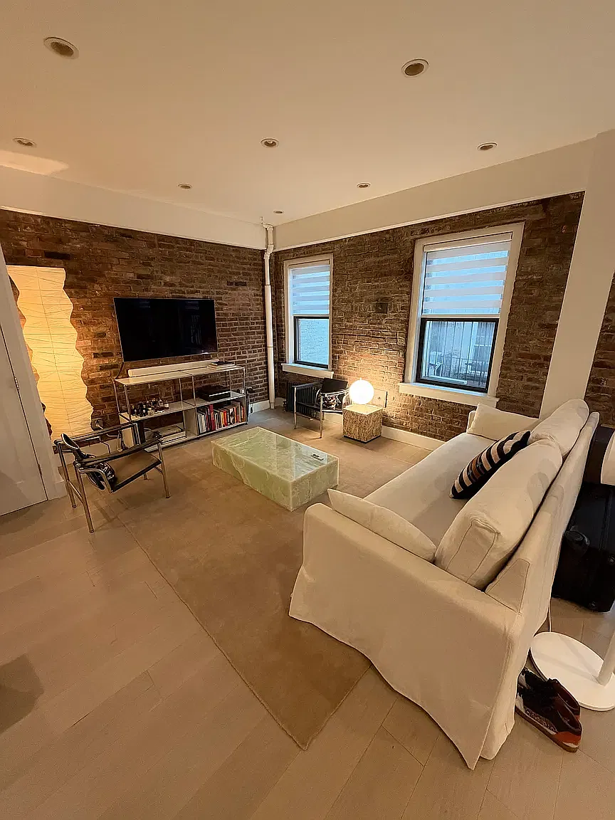 239 Mulberry Street — Photo 2