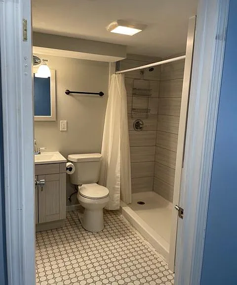 5725 Horton St — Photo 14