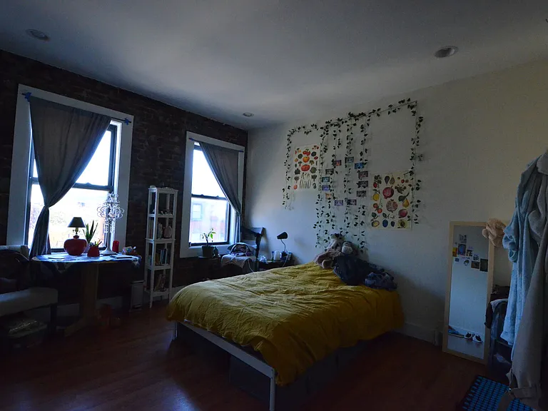 103 Hemenway St #10 — Photo 5