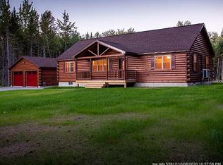 26 Sunrise Dr, Newport, ME 04953