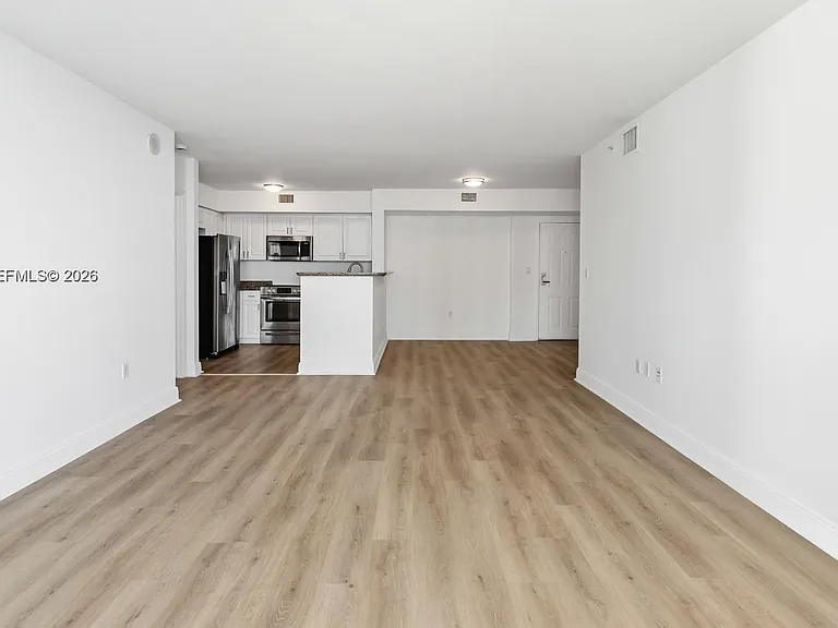 1155 Brickell Bay Dr #1609 — Photo 13