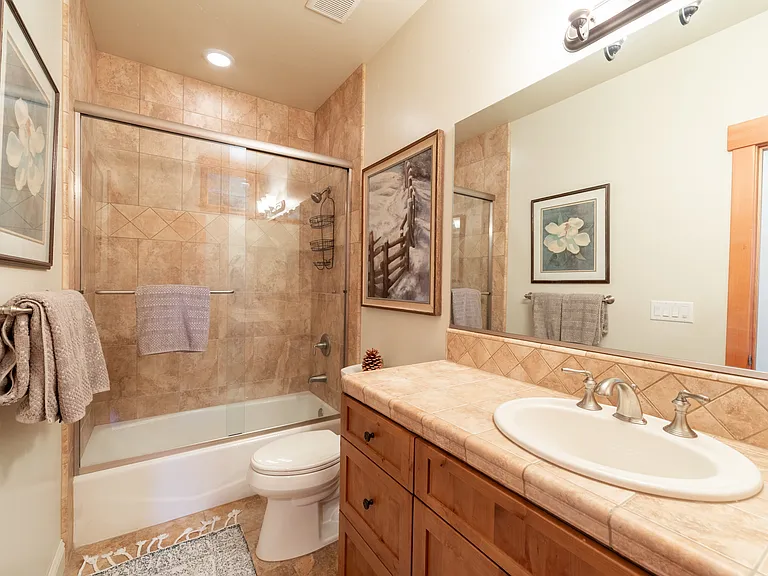 11724 Hope Ct #A — Photo 29