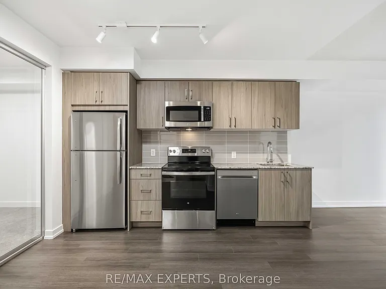 4010 Eglinton Ave W #320 — Photo 15