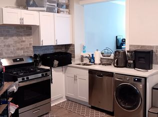 2905 N Mildred Ave #2F, Chicago, IL 60657