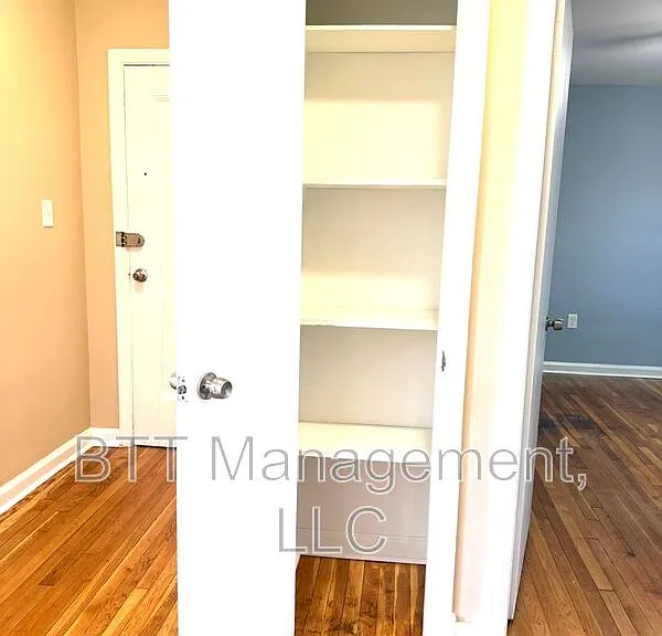 4013 38th St #301 — Photo 21
