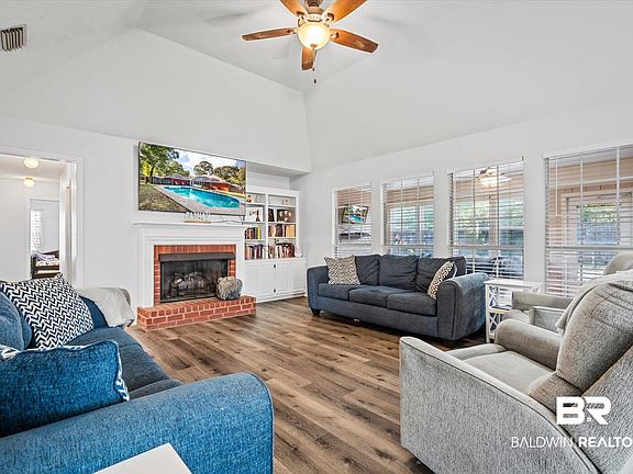 4th image of 1487 Hunters Ct