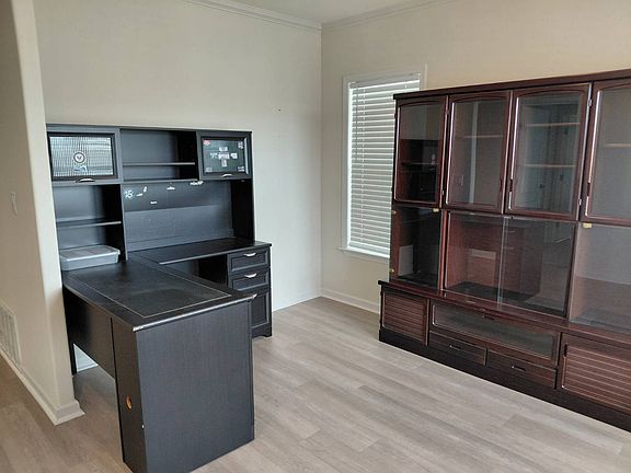 4th image of 5026 Coopers Hawk Pl