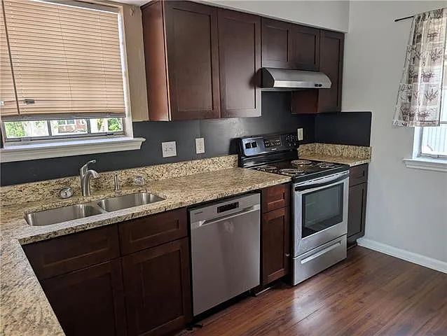 2 bed, 1.0 bath, 800 sqft, $1,150 — Photo 4