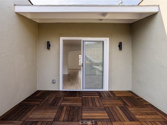 3rd image of 738 S Stanley Ave #738