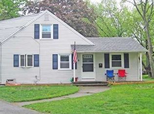 8 San Mateo Rd, Rochester, NY 14624