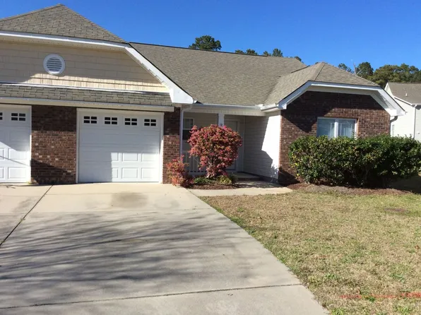 216 Kestrel Ct, New Bern, NC 28560