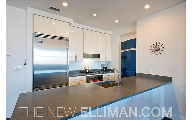 Sold by Douglas Elliman | media 15