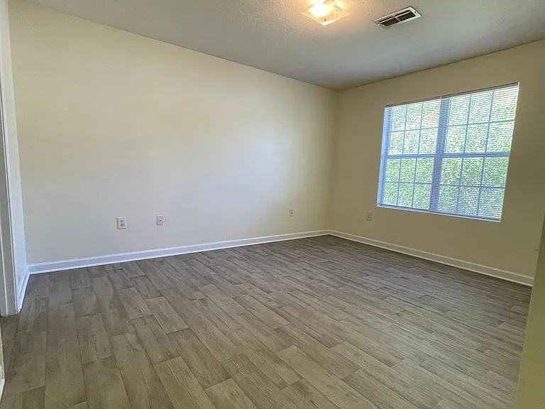 209 E Wilson St #130 — Photo 8