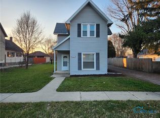 13255 Maple St, Weston, OH