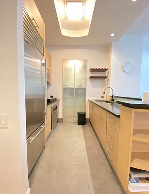 Rented by Chase Global Realty Corp | media 19