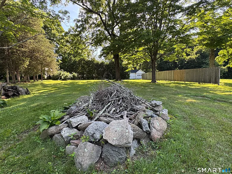 167 Huntington St — Photo 19