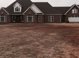 3528 Modoc Rd, Burkesville, KY 42717